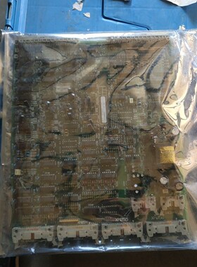 MGE施耐德梅兰日兰SRIZ6739824全新,UPS全新拍前请询价