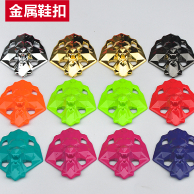 詹姆斯LBJ狮子头球鞋金属鞋带扣