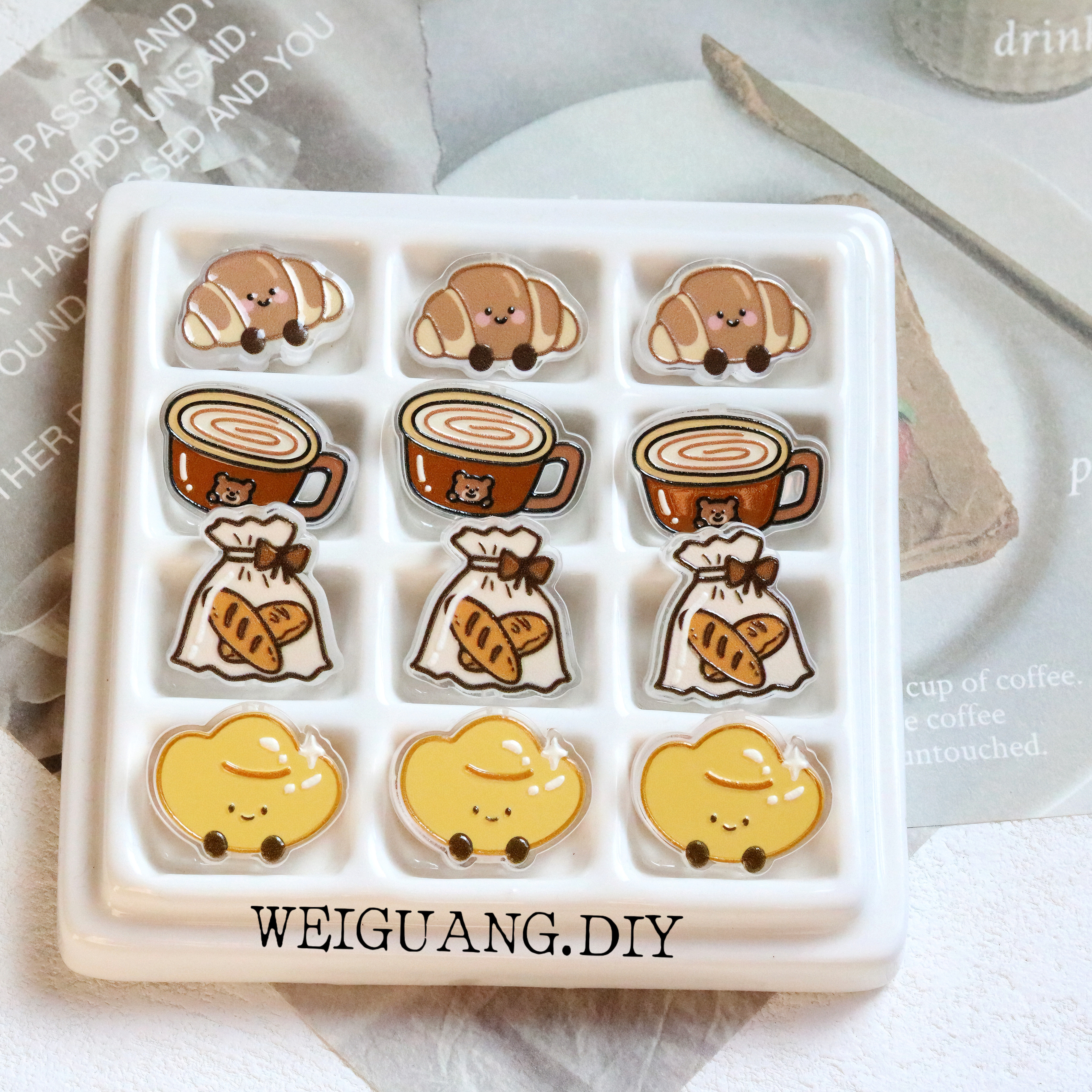 元宝食玩印花浮雕卡通系列板材串珠diy手链手机链包挂饰品配件,居家布艺,珠子/钻饰/花朵等配饰,淘宝优惠券,粉丝福利购,淘宝优惠卷