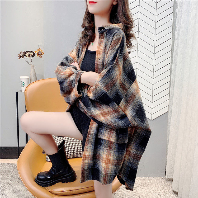 毛呢格子衬衫上衣女装秋冬2020年新款宽松港味复古长袖衬衣外套潮