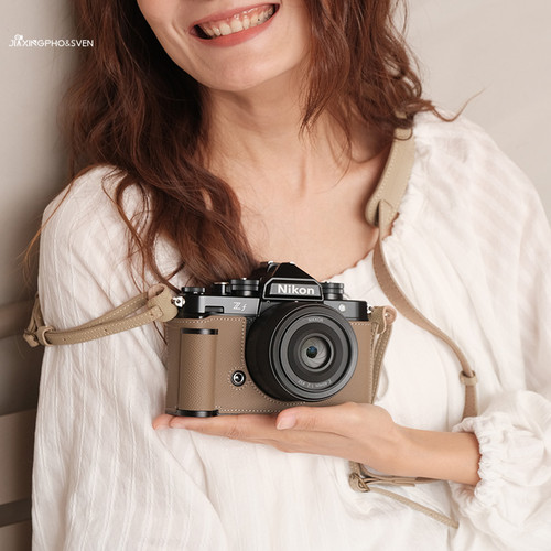 SVEN尼康ZF手柄底座皮套配件