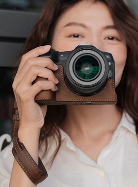 SVEN佳能r50相机保护套r62相机皮套r7r8r10快拆手绳rp真皮r52配件