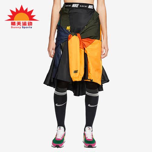 耐克女子拼接运动短裙裤