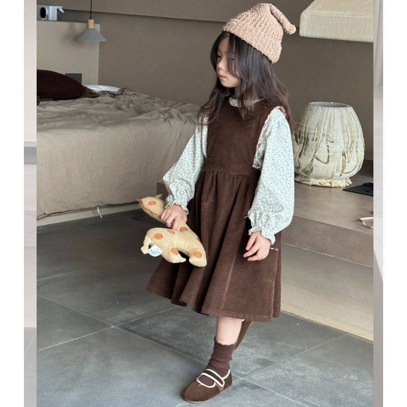 女童2024秋装新款女宝纯棉斜纹衬衣碎花长袖上衣花边背心裙连衣裙