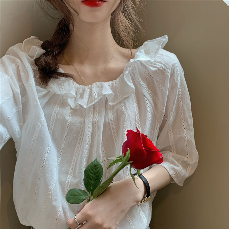 Real photo, real price, Korean version, simple net, red lotus leaf collar, all-around shirt, white cotton embroidered pattern top