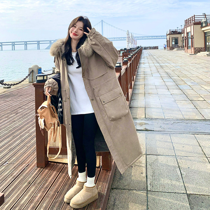 卡其绿大毛领派克服女2025年冬季中长款时尚韩系过膝保暖连帽外套,女装派克服,2C226