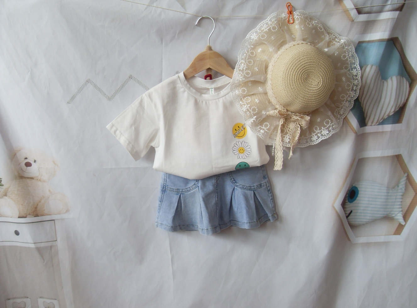 路卡西童装夏款女孩中大童纯棉半袖女童笑脸印花短袖t恤粉色白色