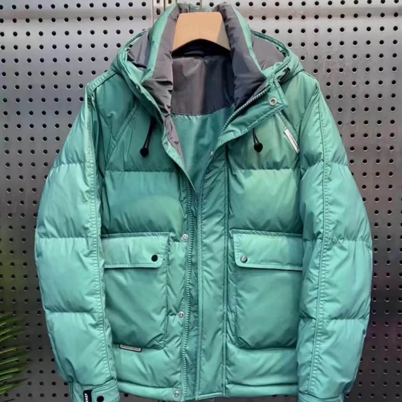 冬季免洗滑料连帽羽绒服男士工装加厚保暖上衣短款纯色白鸭绒外套