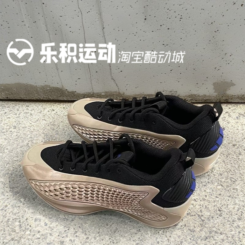 乐积运动ADIDAS阿迪达斯 AE 爱德华兹1代 金黑低帮篮球鞋JQ6133