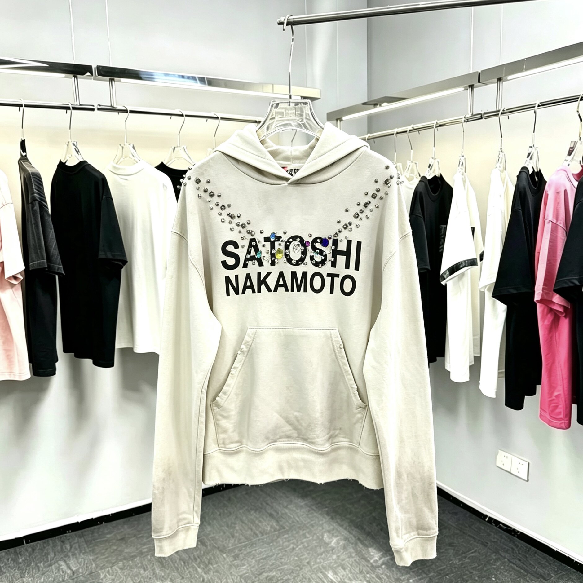 SATOSHI NAKAMOTO铆钉镶钻项链水洗做旧喷脏连帽卫衣高街宽松帽衫
