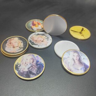 萤火突击周边萤火突击秘宝封面女王艾薇儿未鉴定的秘宝金属收藏ss