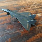 暗区突围飞机模型新赛季 新大金模型金属玩具可滑翔模型收藏玩具