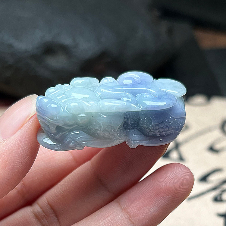 缅甸翡翠貔貅紫罗兰天然吊坠招财
