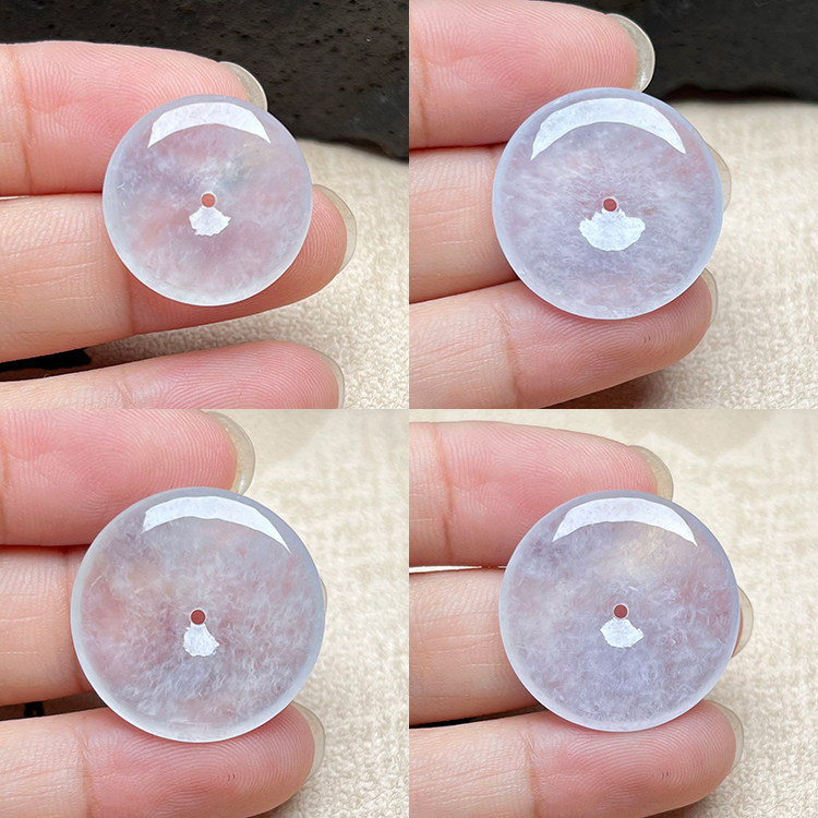 缅甸天然翡翠A货冰种冰透平安扣