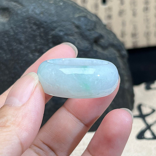 缅甸A货翡翠冰糯戒指扳指送证书