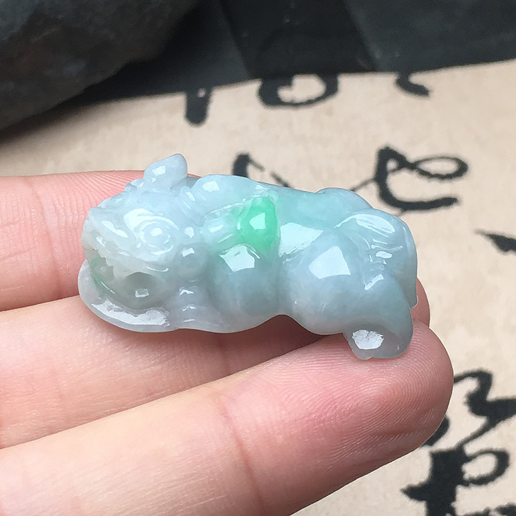 貔貅吊坠保真立体皮丘证书玉石