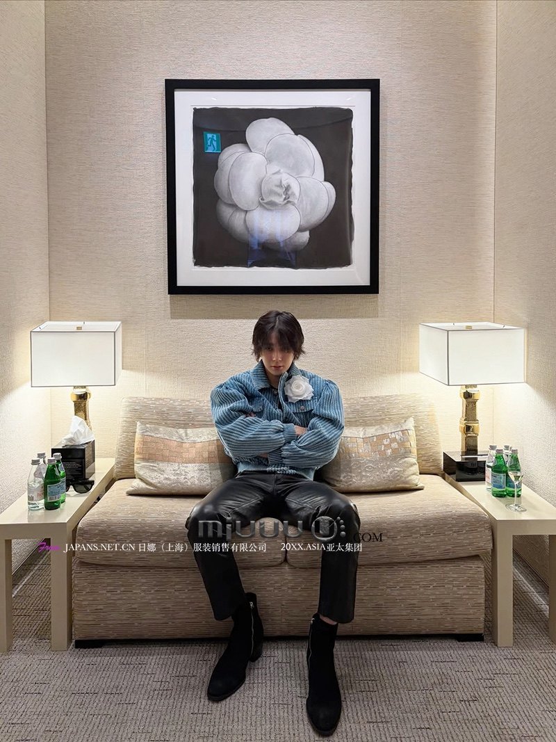 日娜高奢20XXASIA BUYER 12 eop 明星同款蓝色显瘦修身气质风外套