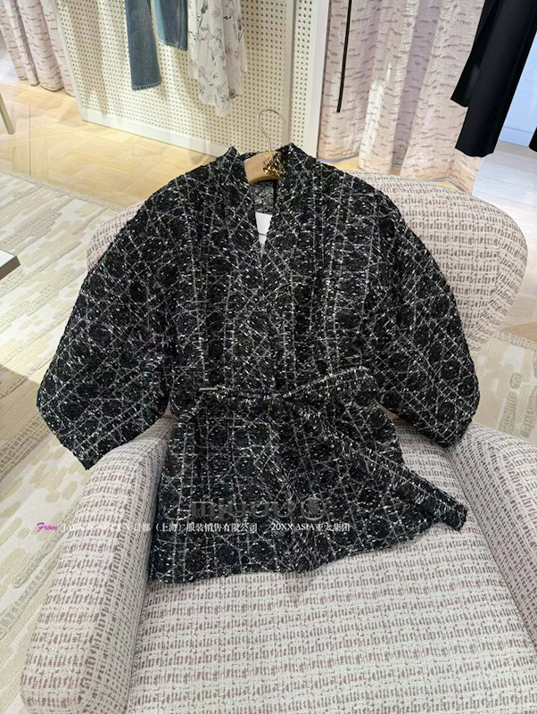 日娜高奢20XXASIA BUYER 12 bkl 黑色修身显瘦气质风系带短外套女