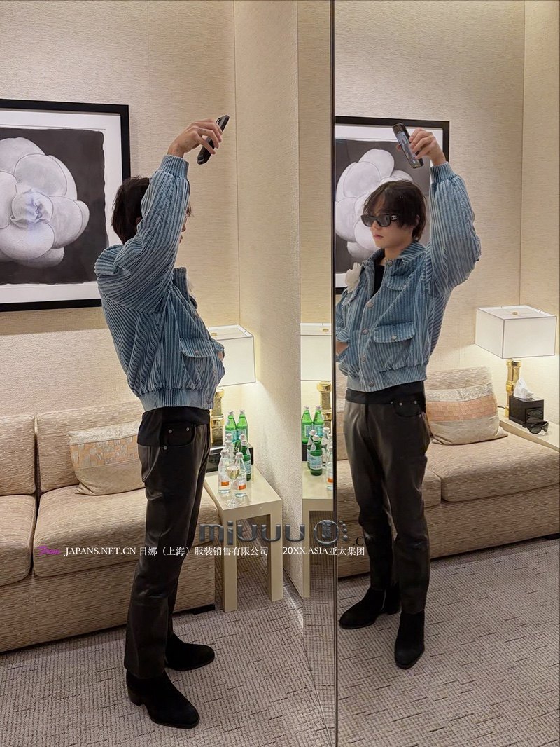 日娜高奢20XXASIA BUYER 12 eop 蓝色短款修身显瘦设计感上衣外套