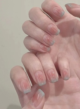 网红氧气薄荷美甲穿戴甲可盐可甜短款可拆卸穿戴式指甲贴片学生