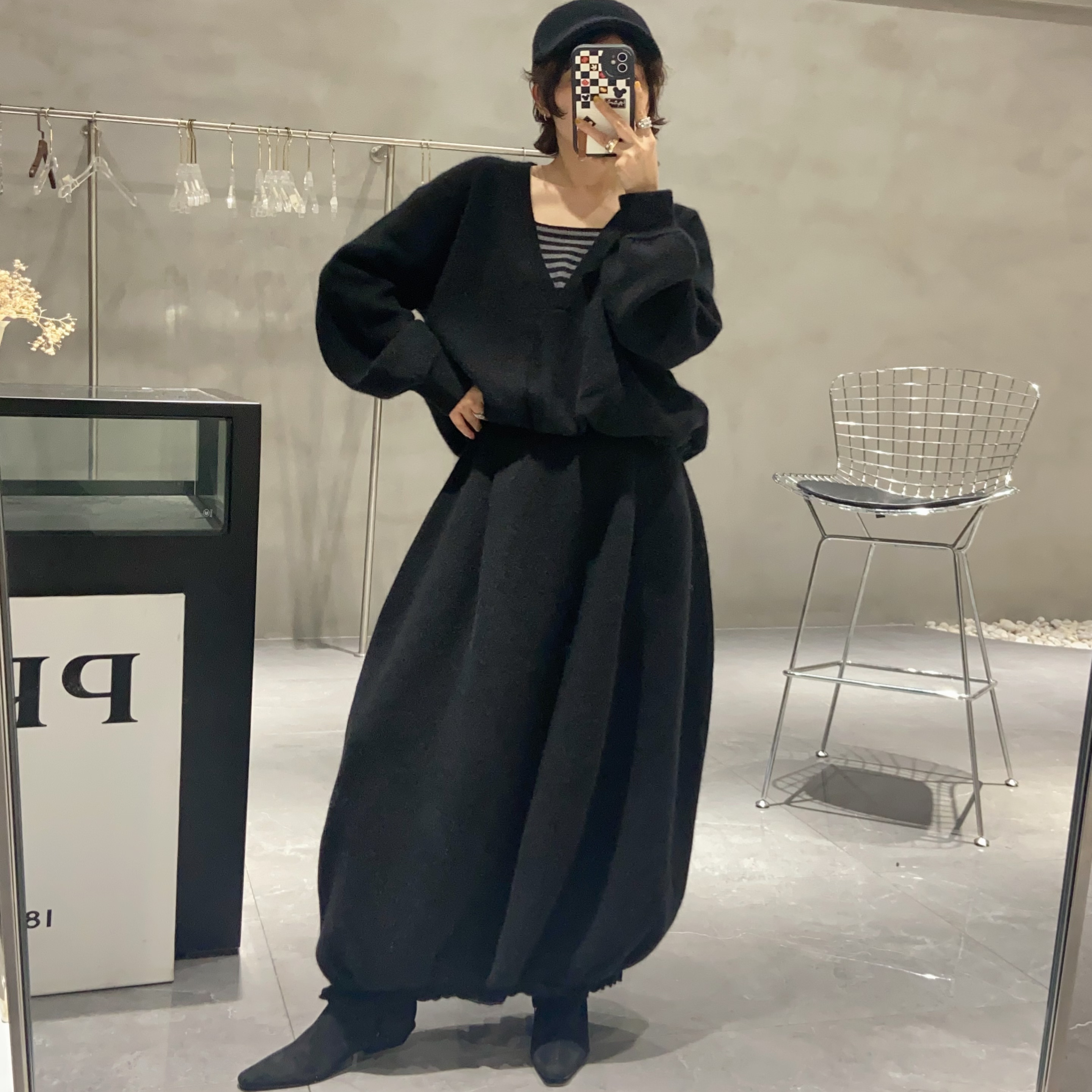 DD STY【冬款上新】小众设计下摆花边浣熊绒长半裙 3201-1