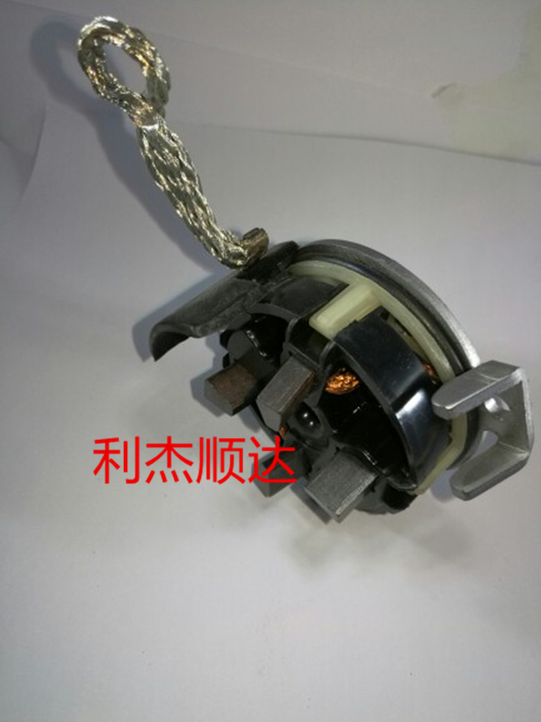 适用于奔驰C200 B200 X6 740起动机碳刷架图片