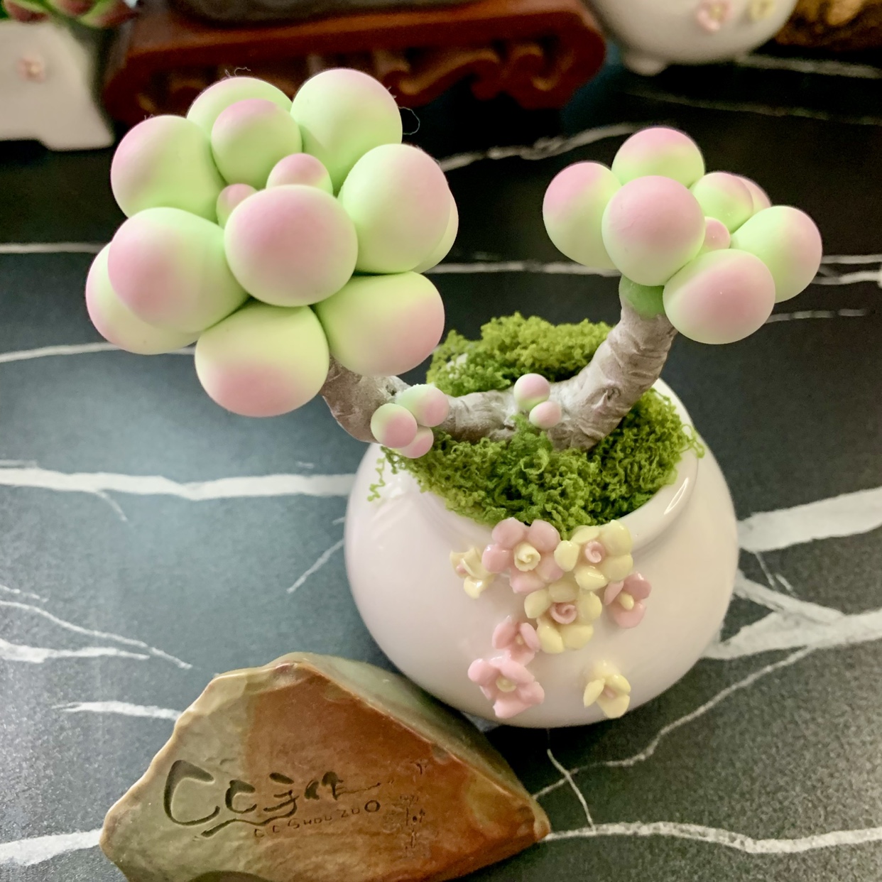 仿真粘土奶酪多肉劳尔桃蛋桌摆件