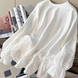 纯棉大码 t恤春秋欧洲站减龄上衣 胖mm蕾丝镂空钩花拼接上衣女长袖
