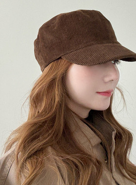 日系复古灯芯绒马术帽子女2025新款显脸小骑士帽秋冬季黑色鸭舌帽