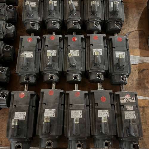 伺服电机1FK7042-2AF71-1CH0，带编码器