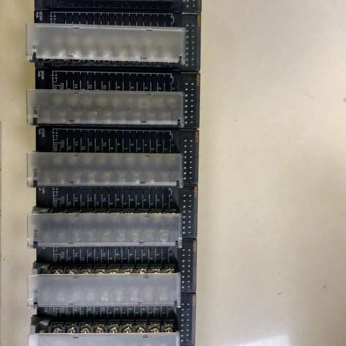欧姆龙模块CJ1W-ID211。OD211。拆机质量包好。打