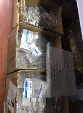 电磁阀VQ110Y-5LB共10个800元包邮