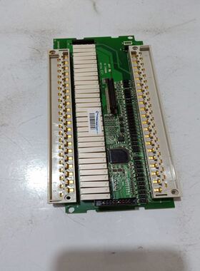 台达PLCDVP-64EDVP64EH00R2中板IO板拆机实物图