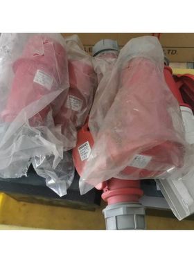 AB罗克韦尔电机MPL-A1530U-EJ74AA两台有意私