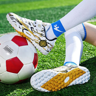 春春季儿童碎钉魔术贴足球鞋男童长钉训练中小童女孩短钉比赛球鞋