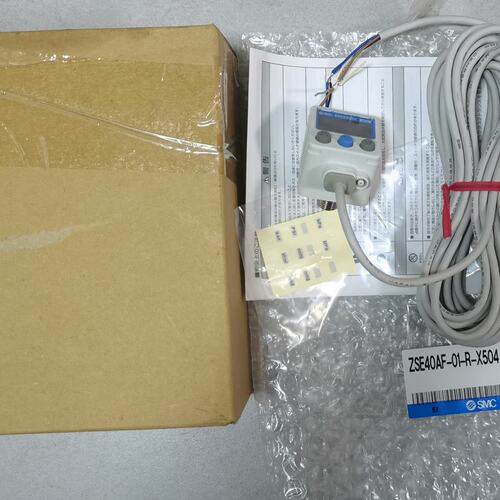 可维修SMC日本原装压力开关ZSE40AF-01-R-X504，全议价