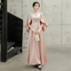 粉色妈妈婚宴晚礼服女高级感高贵洋气年轻喜婆婆婚礼喜服气质长款