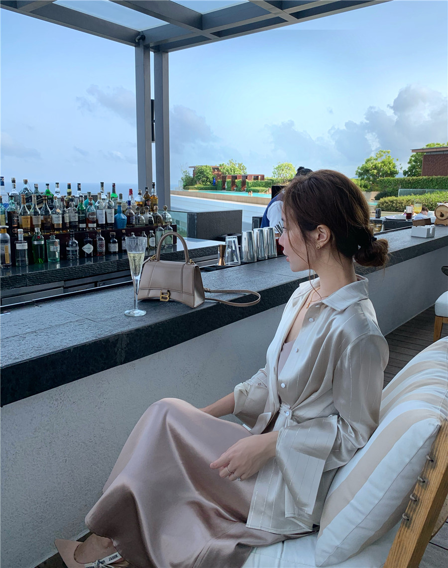OS7 2020春季新品 高及感满满 进口三醋酸缎面衬衫女设计感小众在类目 女装/女士精品, 衬衫中 - 来自Buy2taobao.com提供专业的淘宝代购服务