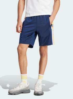 Adidas/阿迪达斯 男子三叶草复古穿搭侧开排扣运动短裤 IU2372
