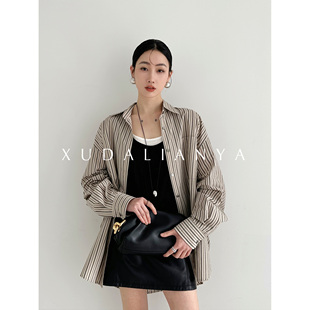 徐大脸吖定制 女上衣 淡人复古慵懒风95棉衬衣春宽松廓形条纹衬衫