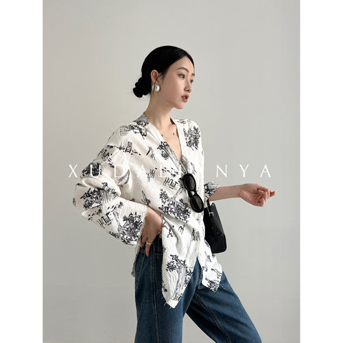 徐大脸吖定制 艺术感插画印花上衣女春黑白宽松慵懒感长袖花衬衫