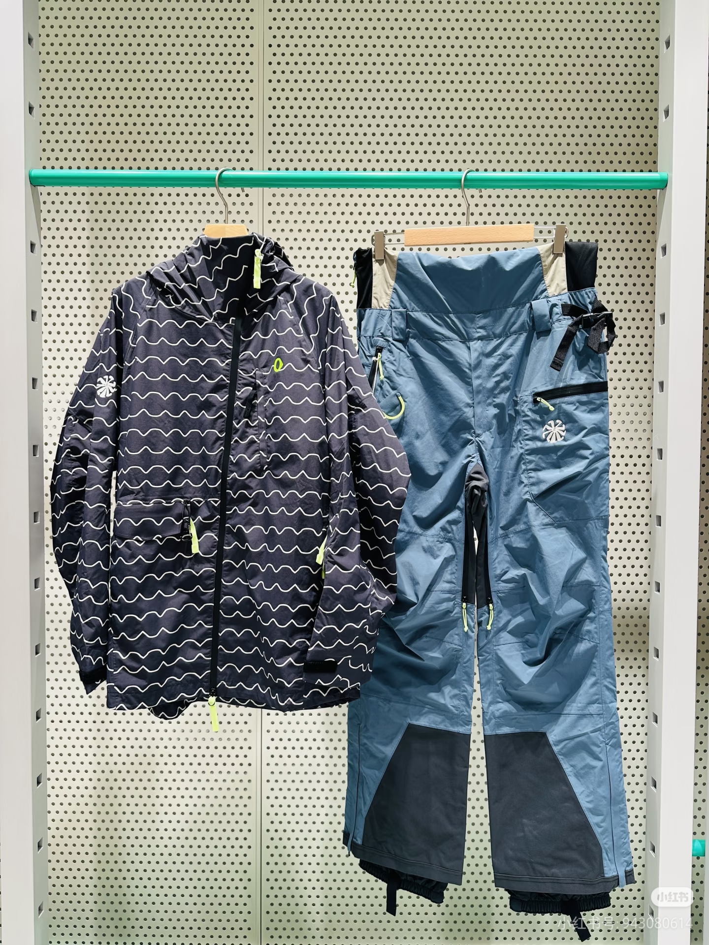 A0253PA39素国内x专柜正品代购2025冬户外防风防水滑雪背带裤2750