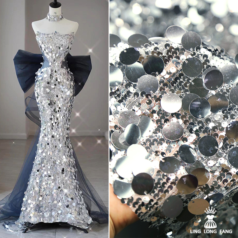 银色反光珠片绣花闪亮演出服