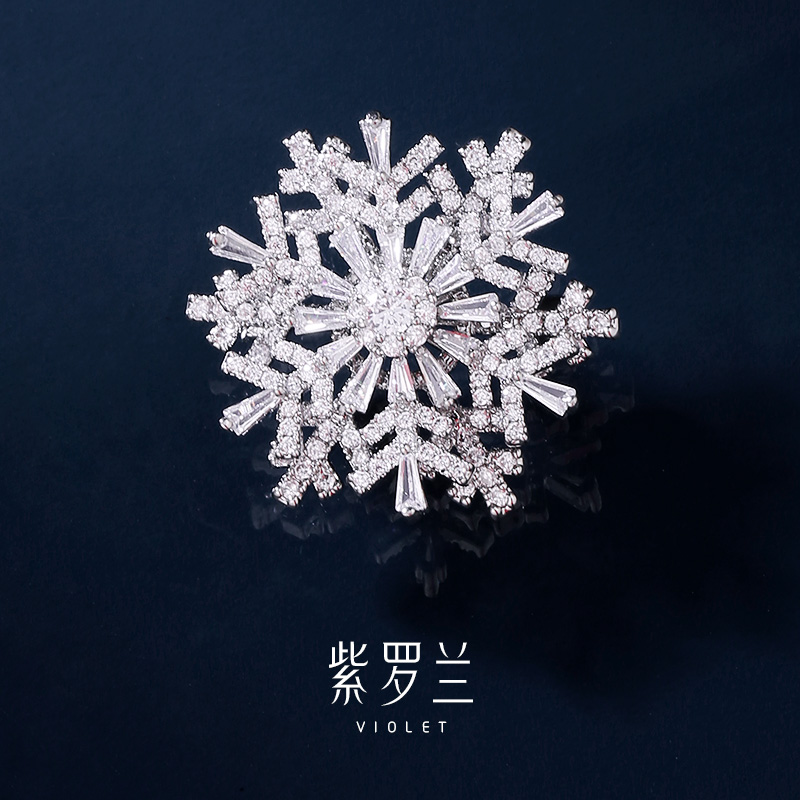 紫罗兰白雪晶时尚女胸针