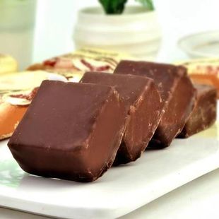 俄罗斯巧克力提拉米苏糕糖果进口糖果零食品网红糖果500克代可脂