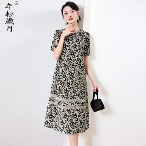 复古印花真丝连衣裙女2026夏季新款中长款蕾丝拼接气质桑蚕丝裙子