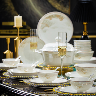 景德镇碗家用2025新款轻奢骨瓷餐具套装碗碟套装家用乔迁新居碗盘