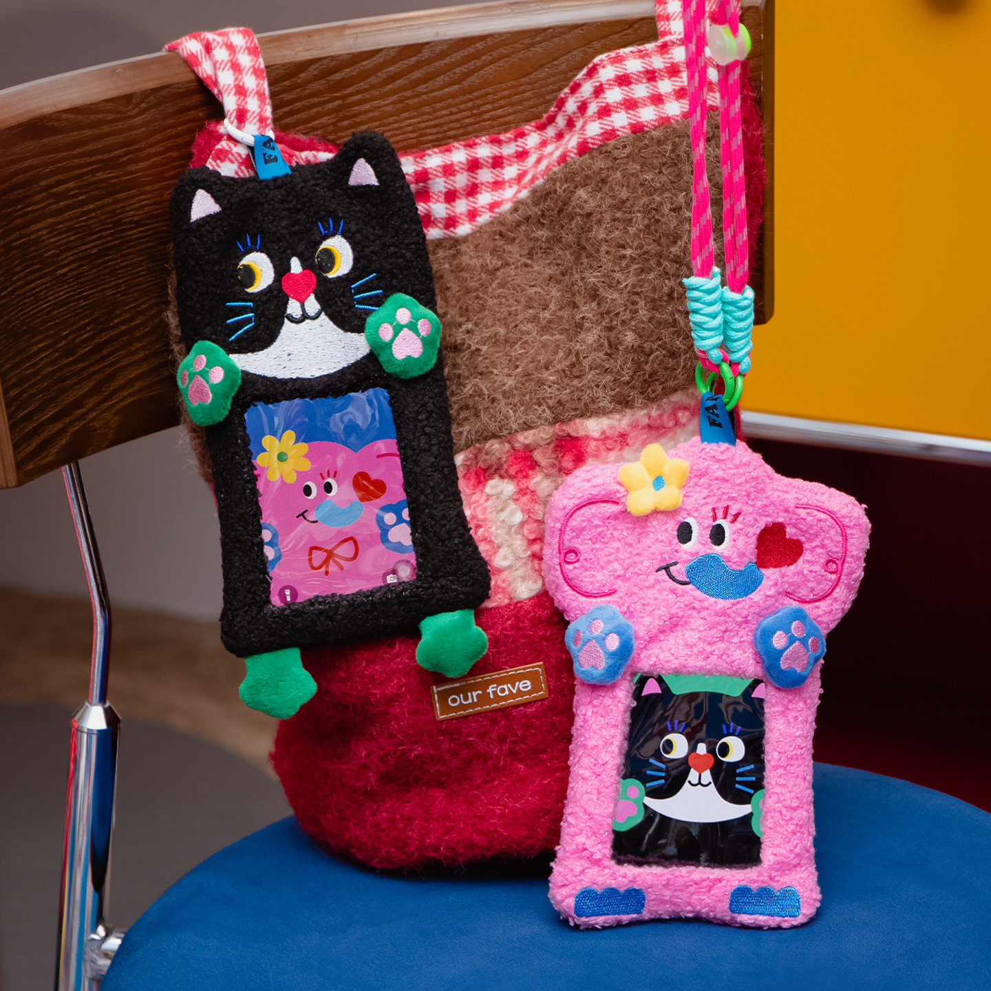 新款刺绣证件卡包手机零钱钥匙