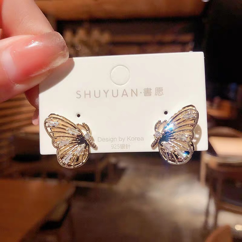 【品质款】 真金电镀925银针蝴蝶翅膀立体造型闪钻锆石仙气耳钉