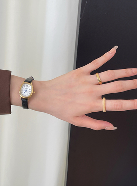 MIDI小众椭圆形手表女士精致小表盘韩系简约轻奢复古文艺皮带腕表